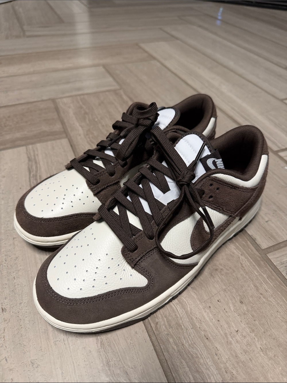 Nike Dunk Men’s Brown and Cream Low-Top Sneakers